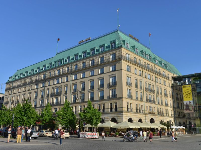 Berliner Adlon: Nach massivem Besucher-Rückgang – wie geht es dem Luxus-Hotel heute?