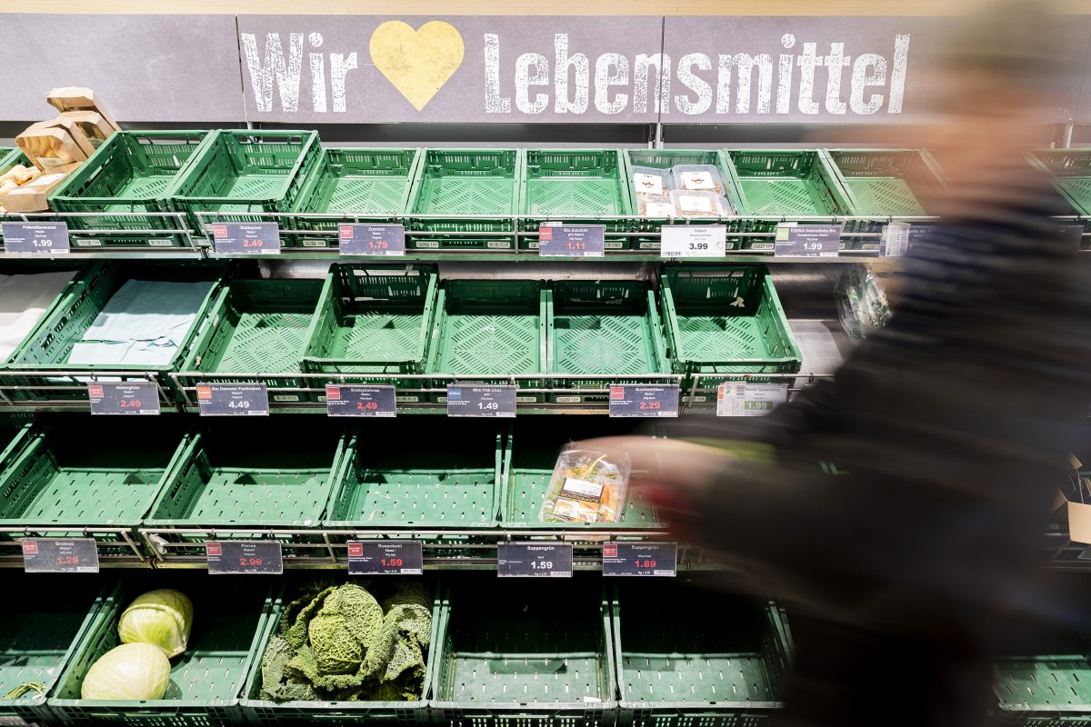 Edeka in Berlin leidet unter Lieferschwierigkeiten.