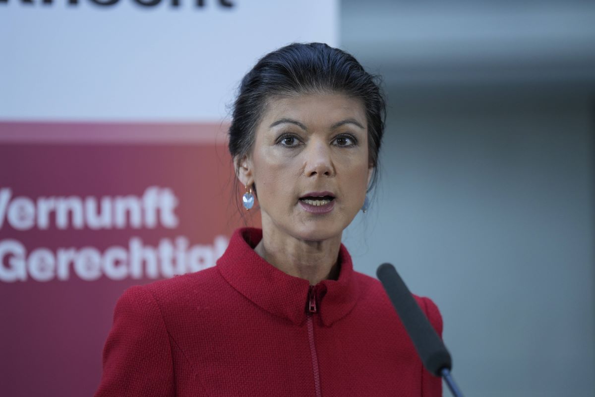 Sahra Wagenknecht macht einen Vorschlag, der im Bundestag fÃ¼r Aufruhr sorgen kÃ¶nnte.