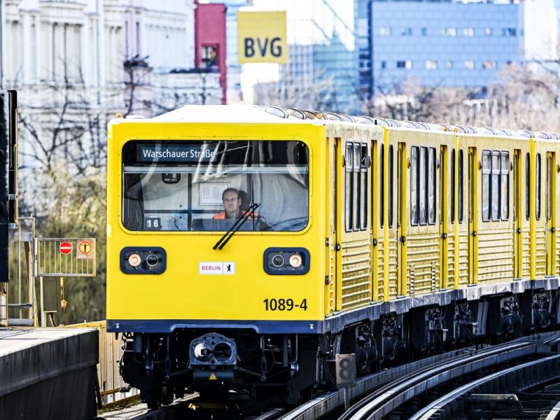 Die U-Bahn Berlin kämpft mit einem gefährlichen Trend.