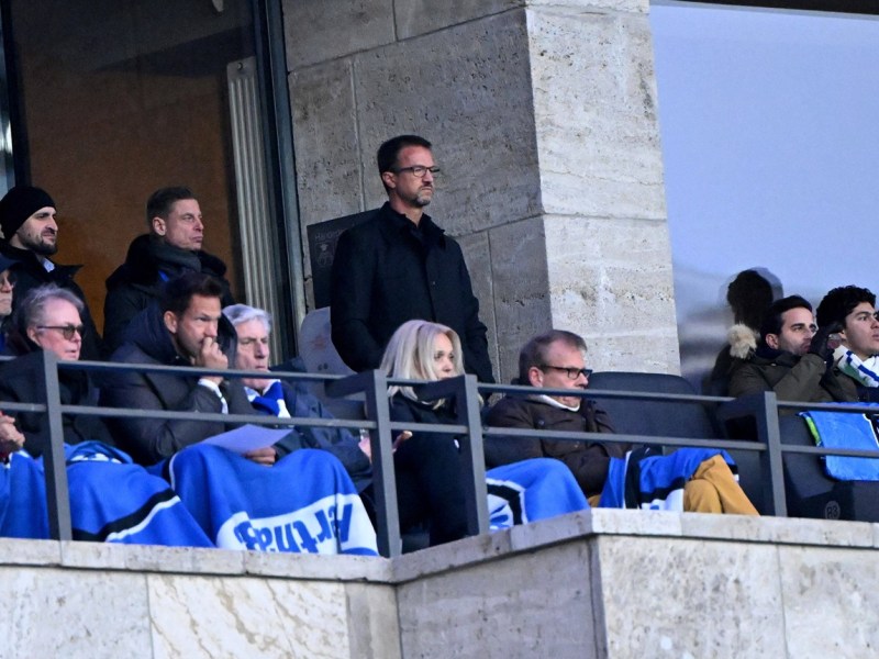 Fredi Bobic als damaliger Geschäftsführer von Hertha BSC im Olympiastadion.
